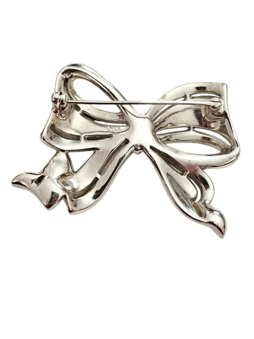 Unbranded silver tone